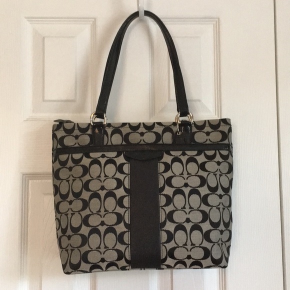 NWT Black & White Coach Purse - Picture 1 of 8